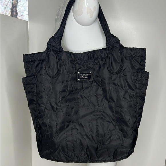 Marc By Marc Jacobs Black XL Quilted Tote Bag - Picture 1 of 5